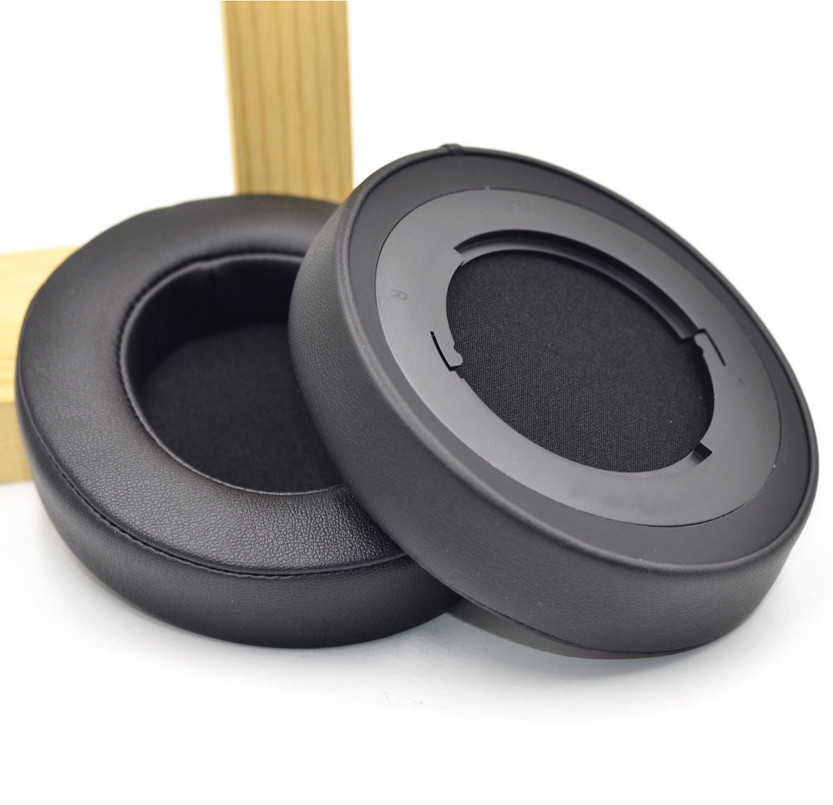 Replacement Cushion Ear Pads for Razer Kraken Pro V2 Oval Ear Gaming Headset Headphone